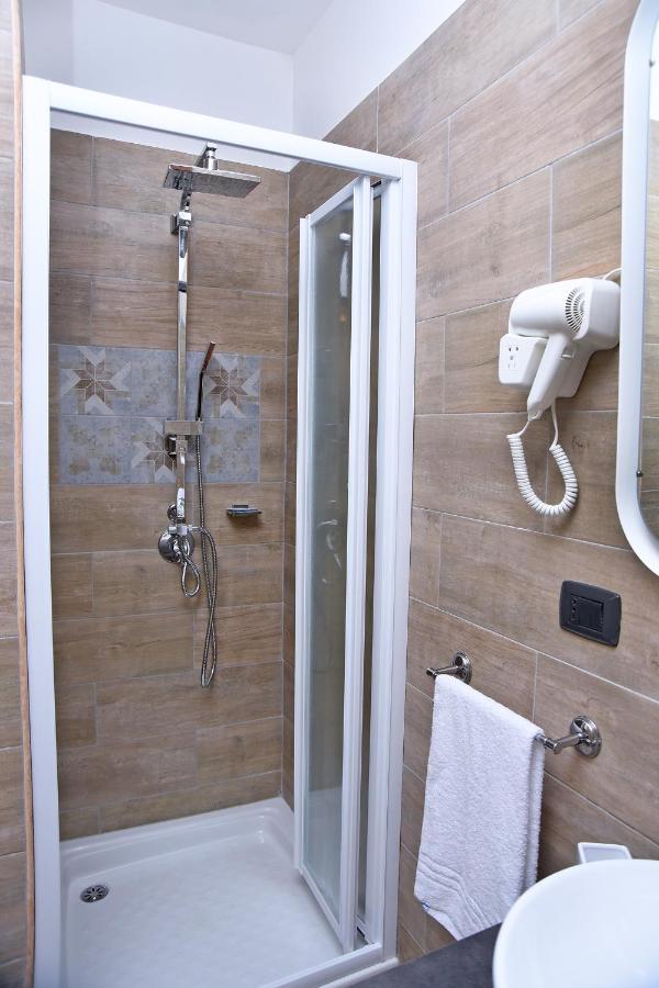 La Dimora Luca Giordano Bed & Breakfast Napoli Bagian luar foto