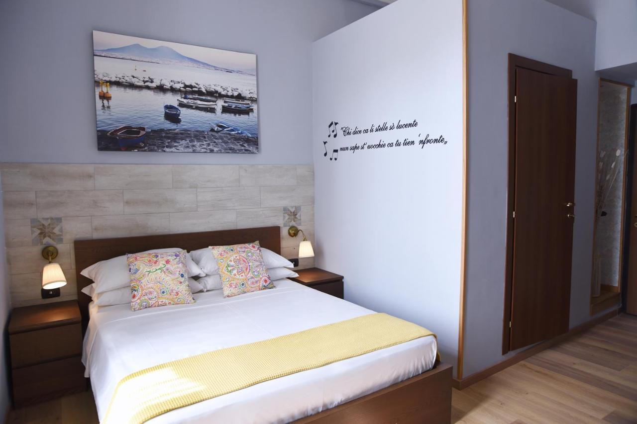 La Dimora Luca Giordano Bed & Breakfast Napoli Bagian luar foto